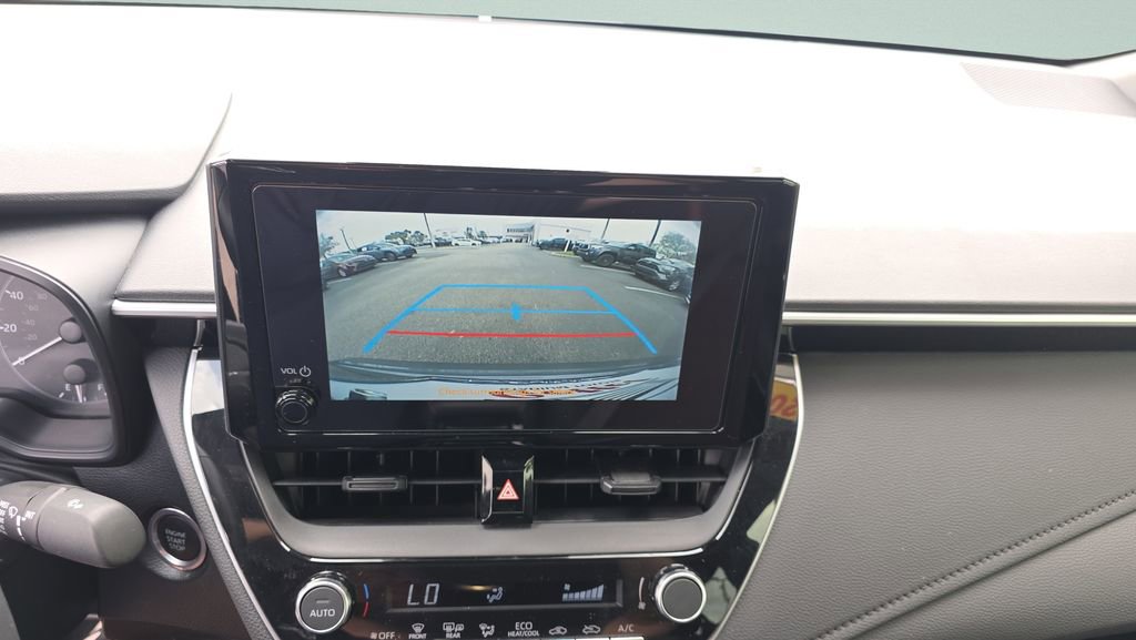 Used 2024 Toyota Corolla SE image 25