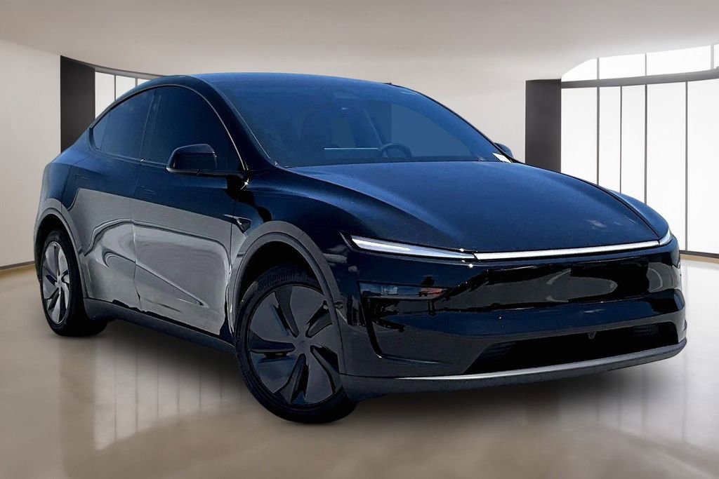 Used 2026 Tesla Model Y Long Range AWD/4WD image 3