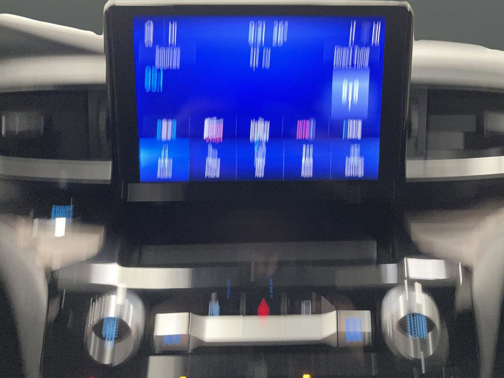 Used 2023 Ford Explorer Limited image 19