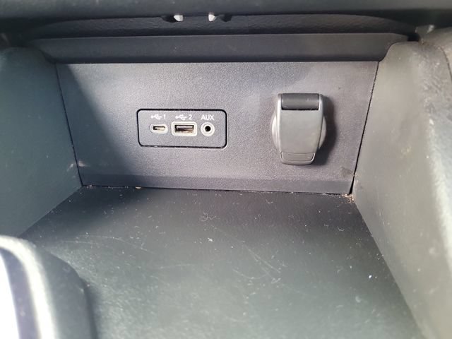 Used 2021 Nissan Sentra SV FWD image 29
