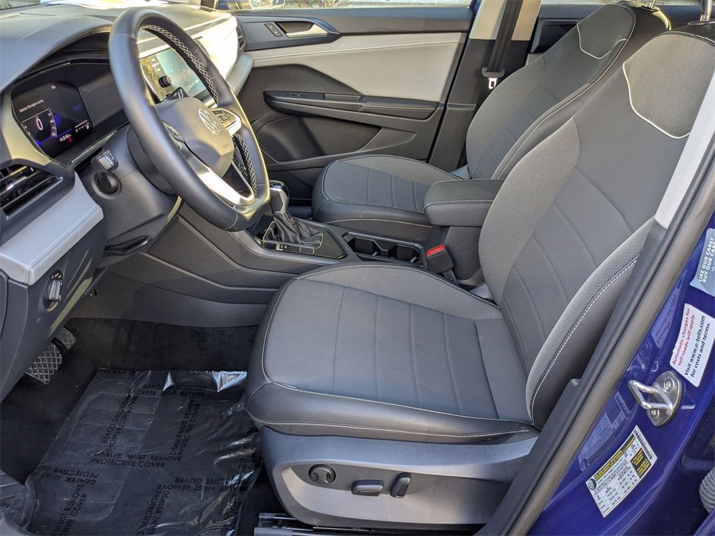 Used 2024 Volkswagen Taos SE image 20