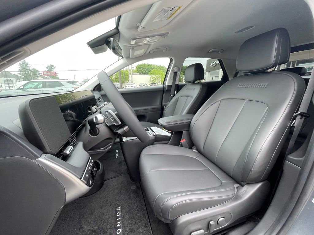 New 2025 Hyundai Ioniq 5 SEL image 17