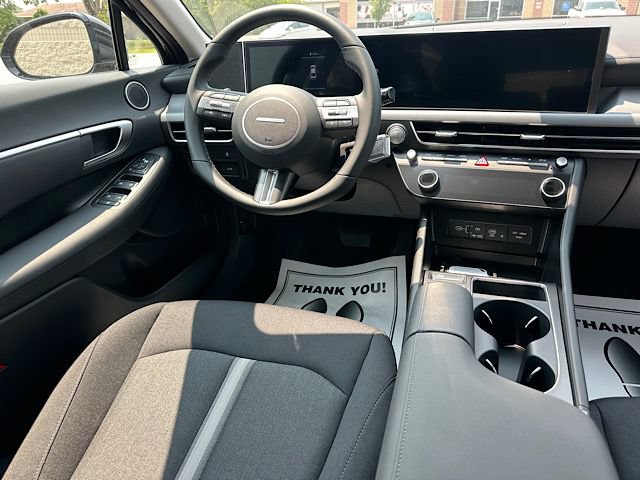 New 2026 Hyundai Sonata SEL FWD image 16