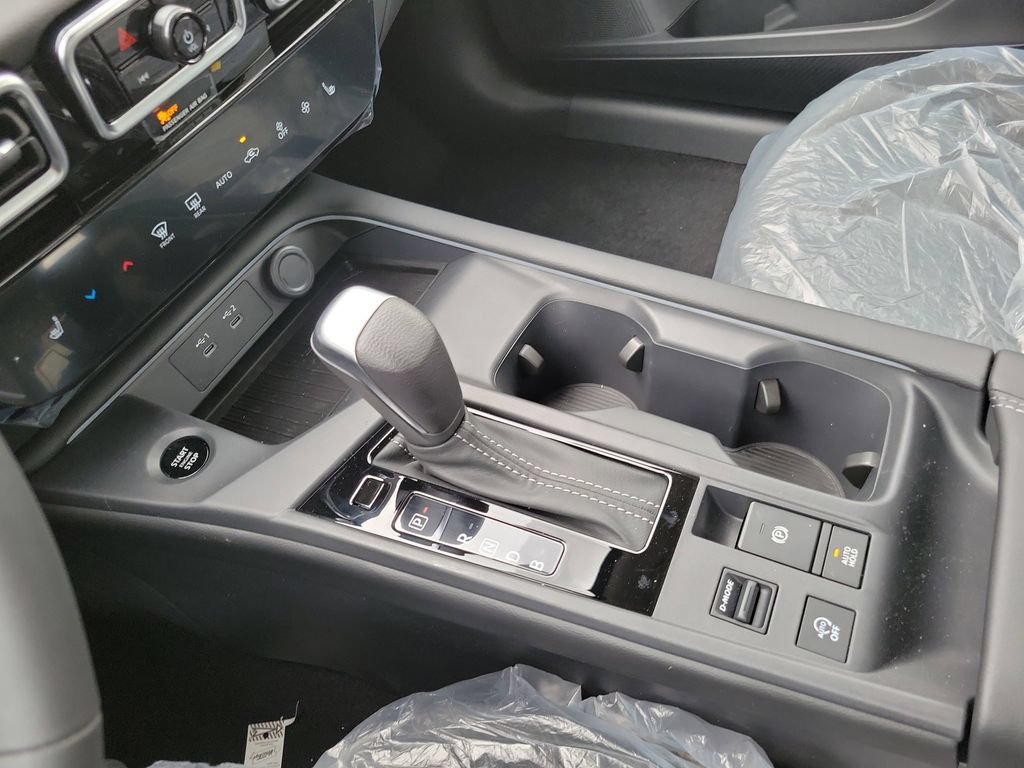 New 2026 Nissan Sentra SV w/ SV Convenience Package FWD image 30