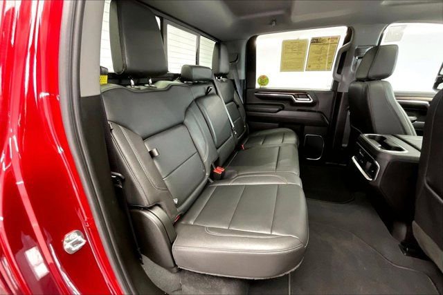 Used 2024 GMC Sierra 2500 SLT w/ SLT Premium Package AWD/4WD image 18