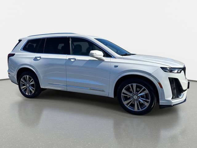 Certified 2025 Cadillac XT6 Premium Luxury AWD/4WD image 8
