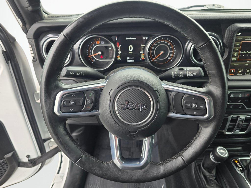 Used 2022 Jeep Wrangler Unlimited Sahara AWD/4WD image 14