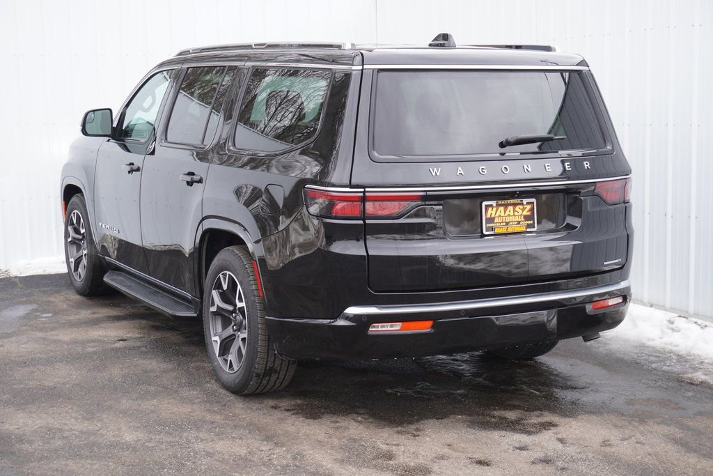 Used 2024 Jeep Wagoneer Series III image 4