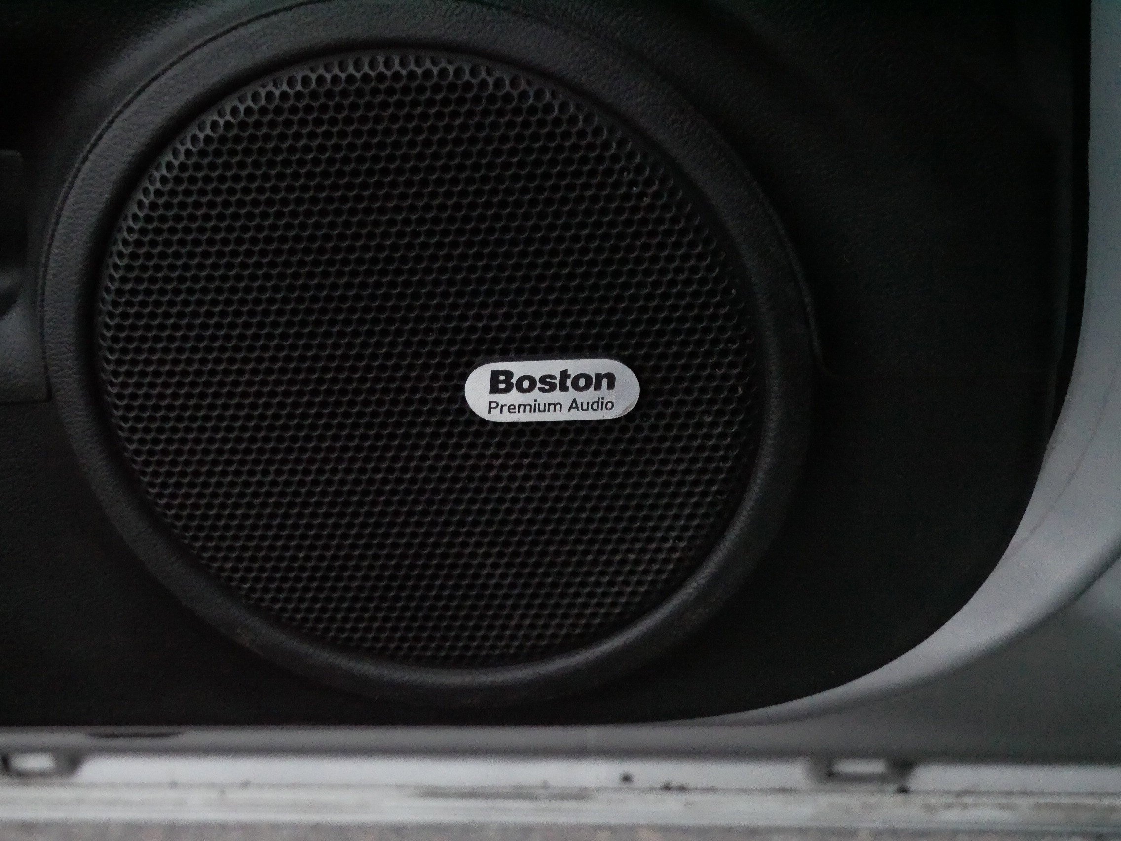 Used 2010 Chevrolet Camaro SS w/ RS Package image 26