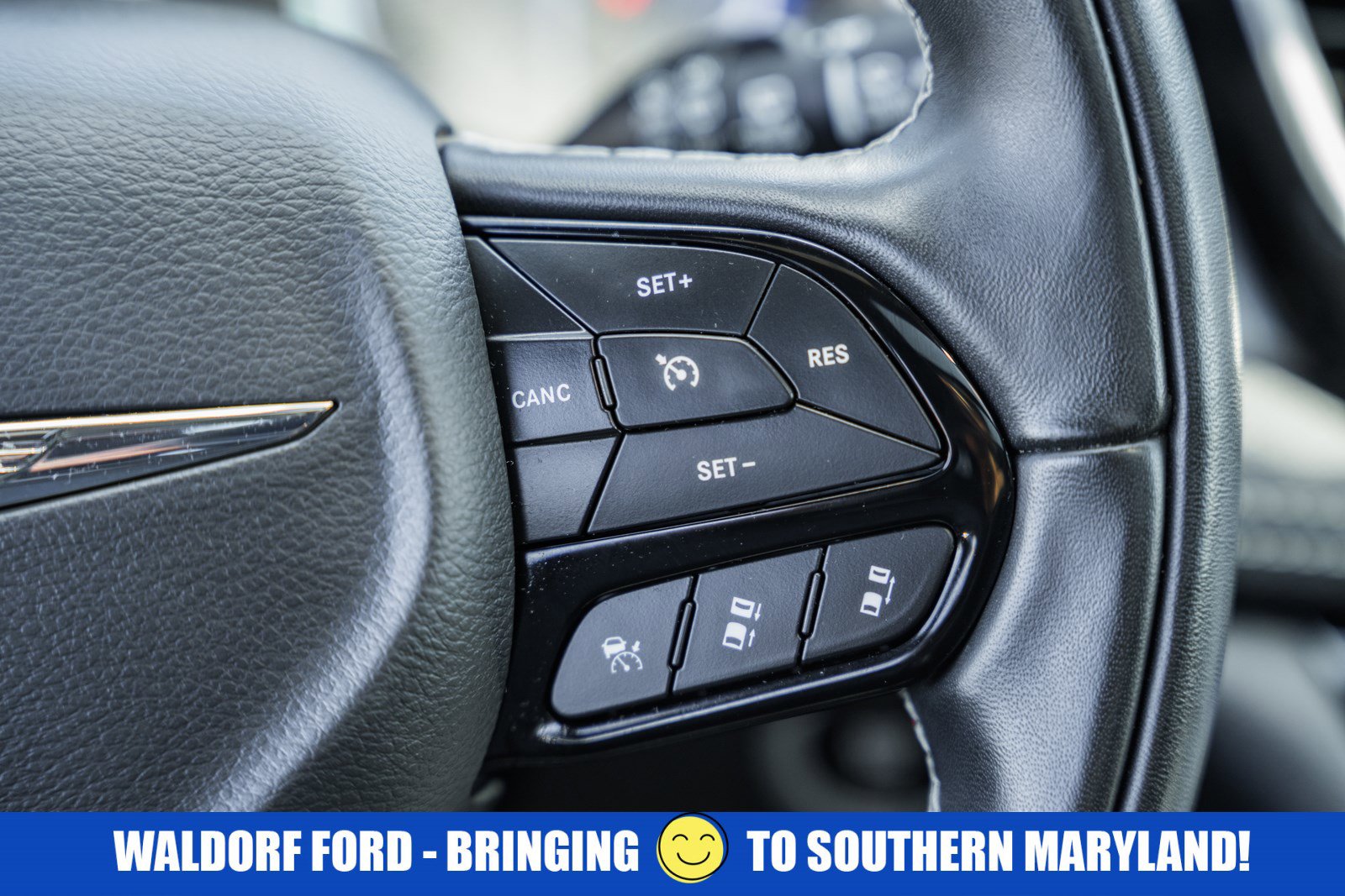 Used 2022 Chrysler Pacifica Touring-L w/ S Appearance Package AWD/4WD image 59
