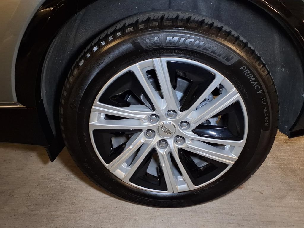 Certified 2024 Cadillac Lyriq Tech AWD/4WD image 18