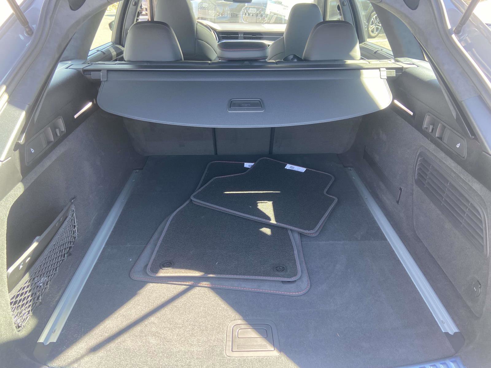 New 2026 Audi RS 6 performance image 12