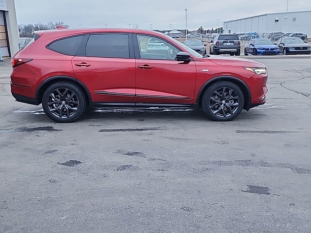 Used 2022 Acura MDX A-Spec image 10