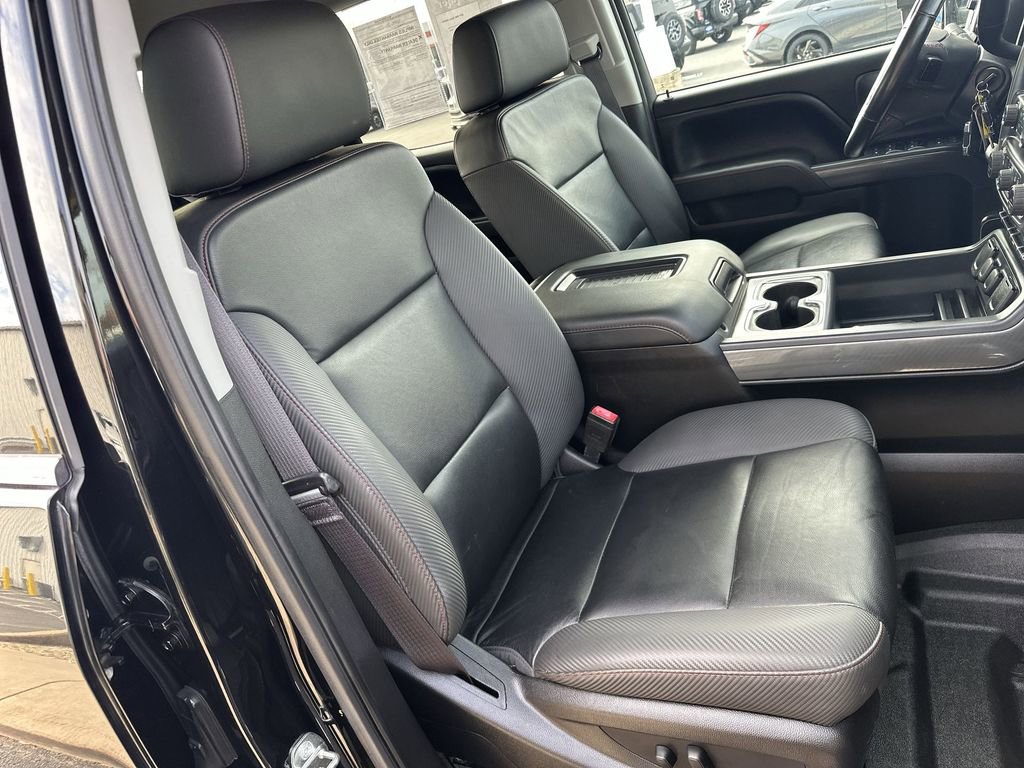 Used 2017 GMC Sierra 2500 SLT w/ All-Terrain HD Package image 23