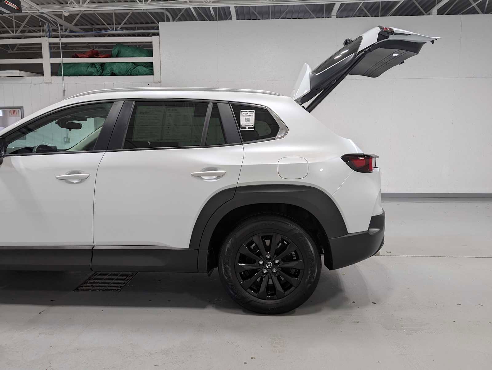 Used 2025 MAZDA CX-50 AWD 2.5 S w/ Preferred Package image 10