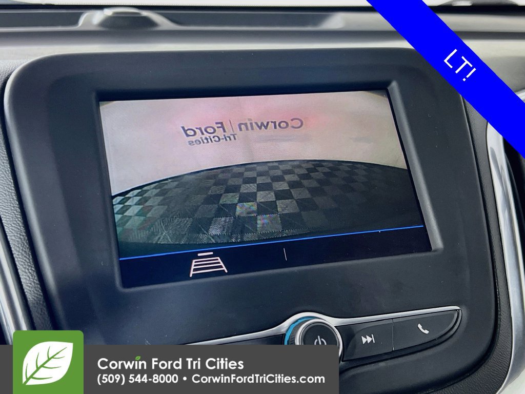 Used 2020 Chevrolet Equinox LT w/ Driver Convenience Package AWD/4WD image 29