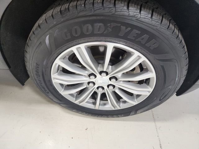 Used 2019 Cadillac XT5 Luxury AWD/4WD image 41