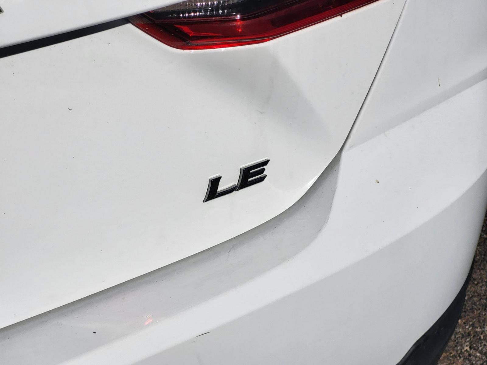 Used 2025 Toyota Camry LE FWD image 11
