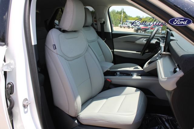 New 2026 Ford Explorer Active w/ Active Comfort Package RWD image 7