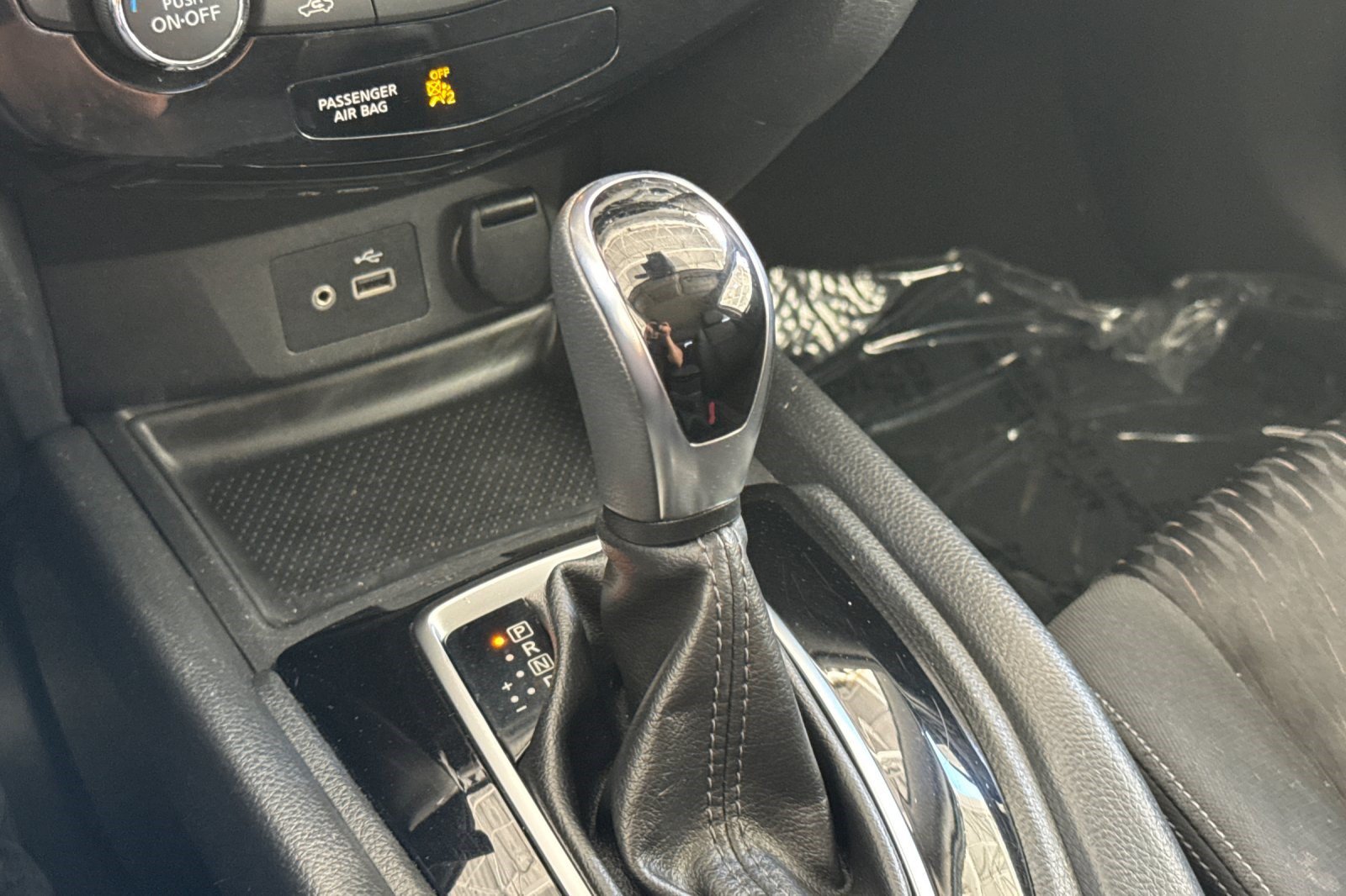 Used 2020 Nissan Rogue SV FWD image 27