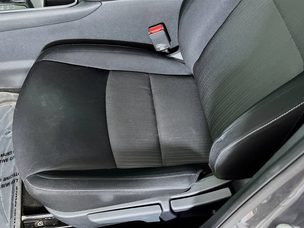 Used 2020 Nissan Sentra SV FWD image 17