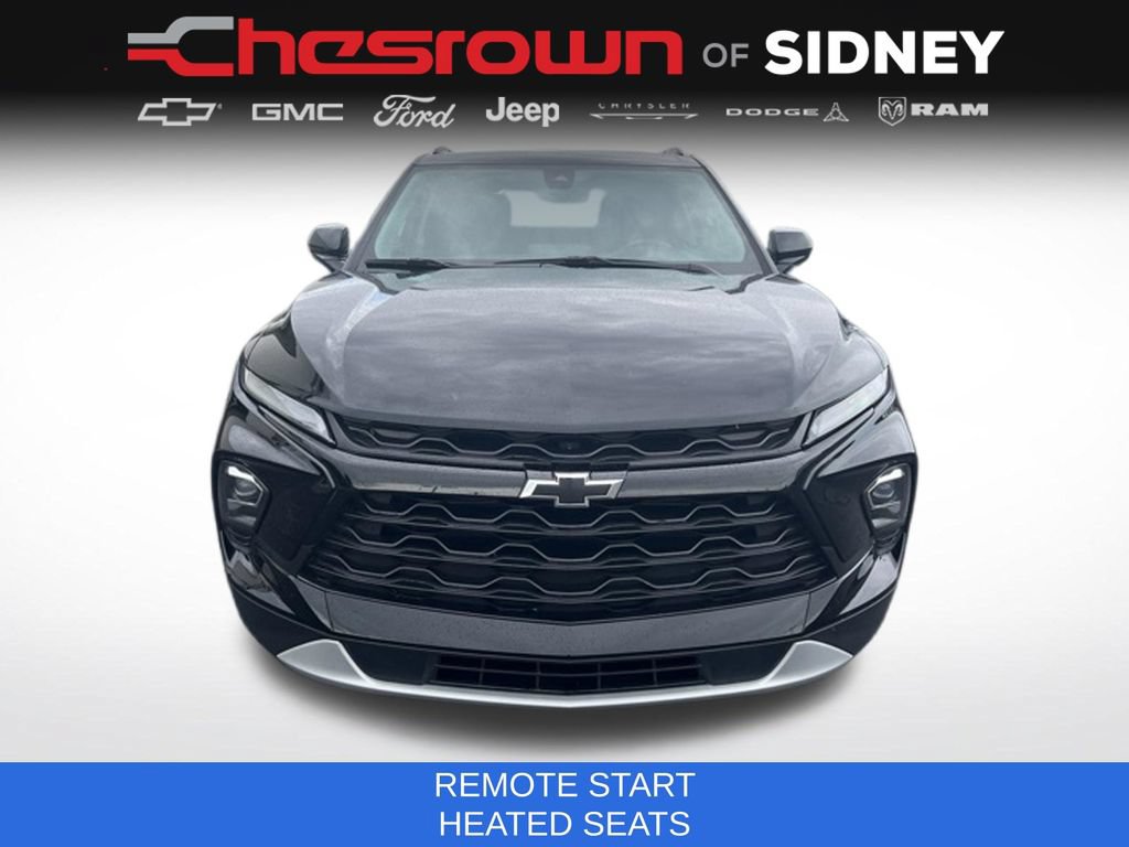 Used 2024 Chevrolet Blazer LT w/ Convenience Package FWD image 2