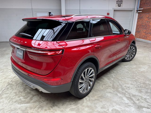 Used 2023 Lincoln Corsair Reserve image 5