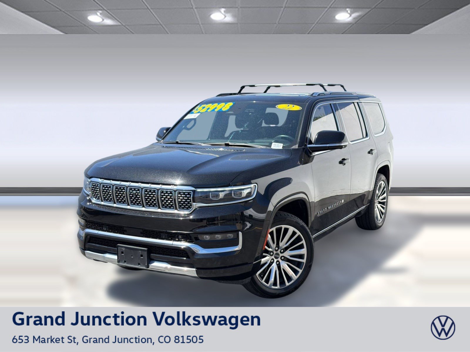 Used 2022 Jeep Grand Wagoneer Series III w/ Flexible Seating Group AWD/4WD image 1