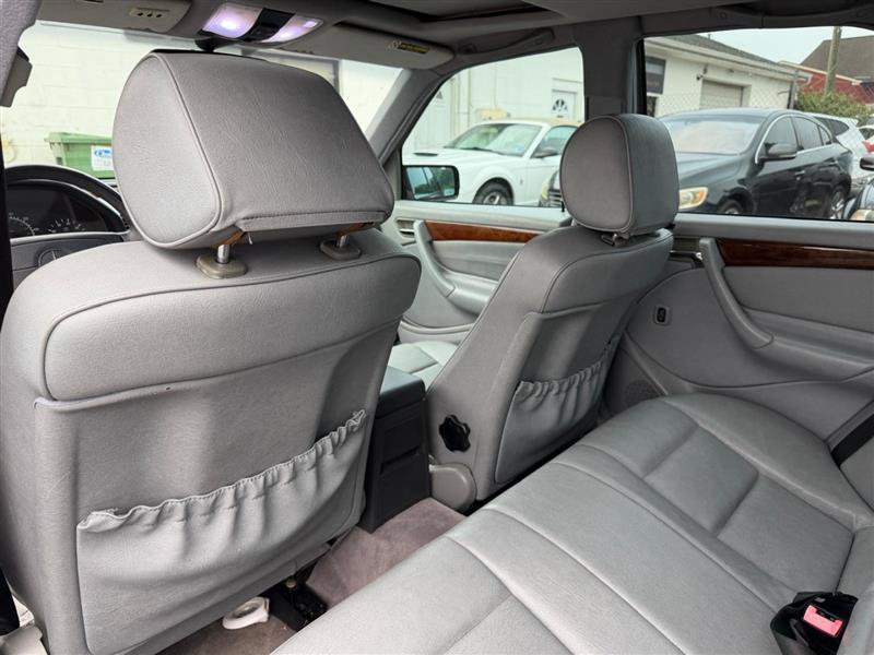 Used 1998 Mercedes-Benz C 230 image 12