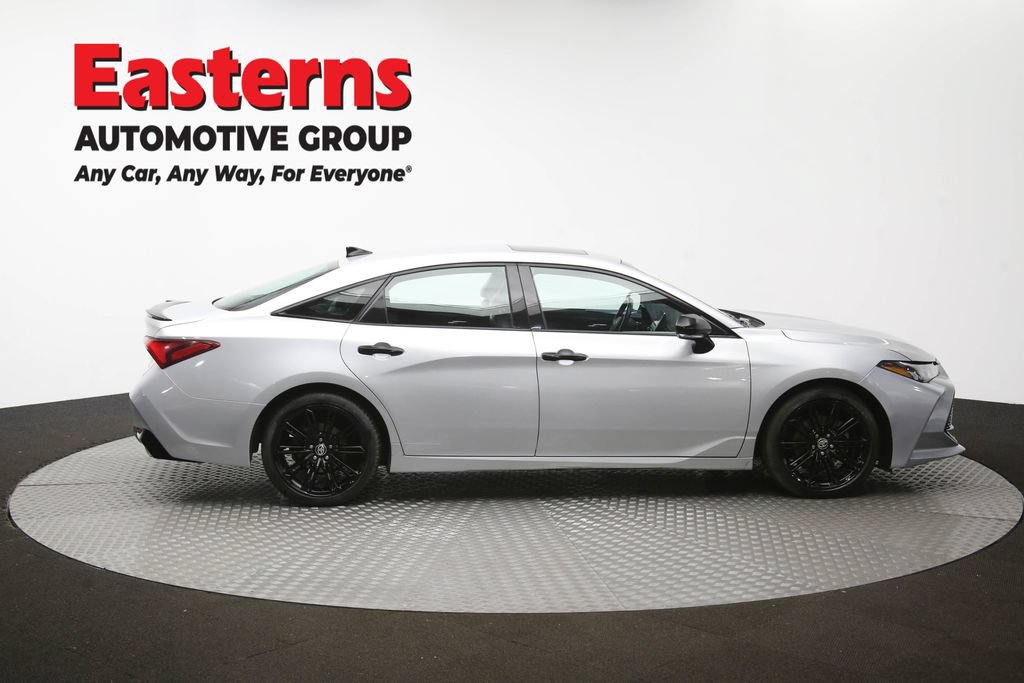 Used 2021 Toyota Avalon XSE FWD image 47