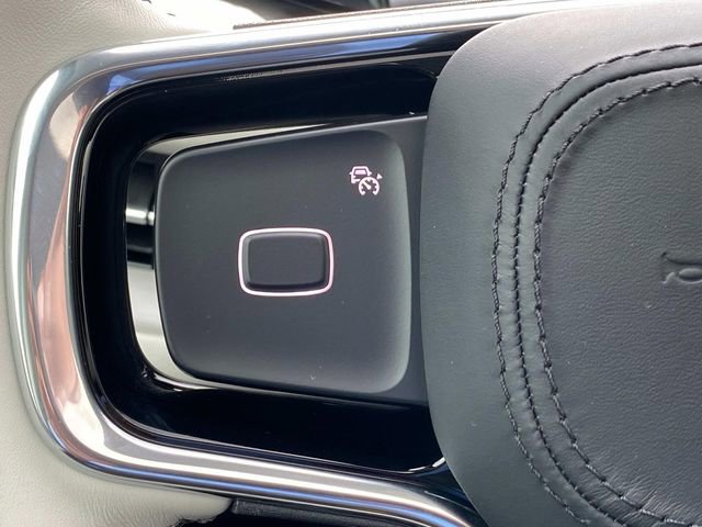 New 2026 Lincoln Navigator L Reserve AWD/4WD image 16