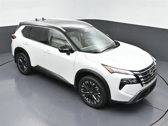 Used 2025 Nissan Rogue SL w/ Tech Package AWD/4WD image 38