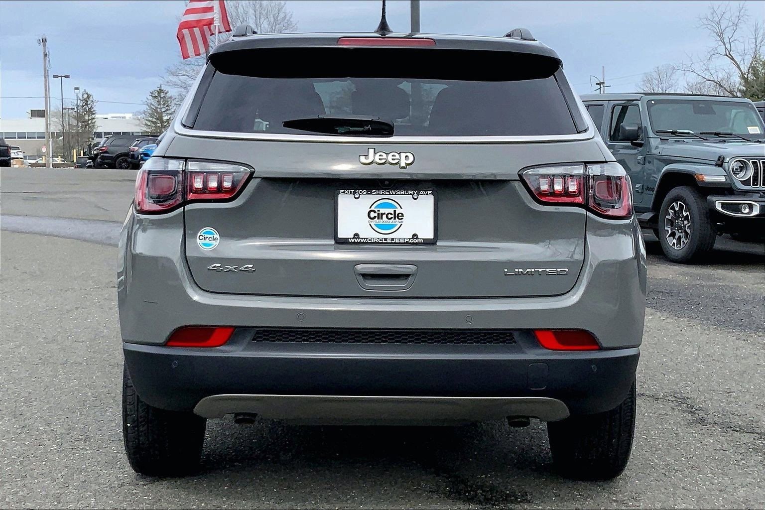 Certified 2024 Jeep Compass Limited AWD/4WD image 4