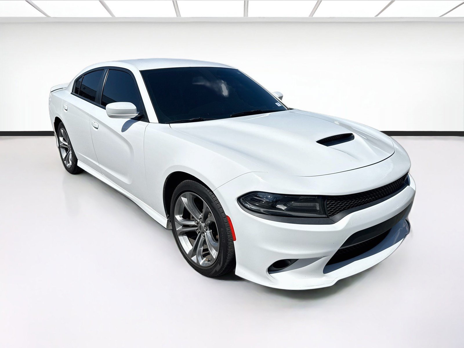 Used 2020 Dodge Charger R/T RWD image 3