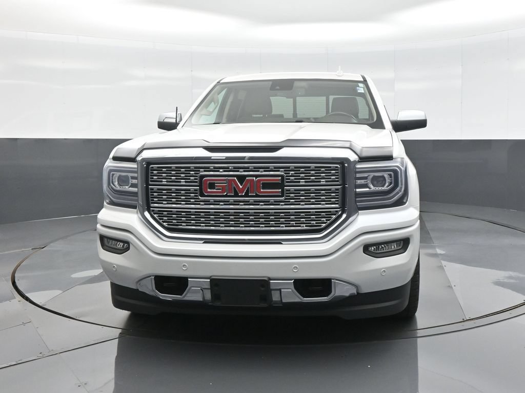 Used 2016 GMC Sierra 1500 Denali w/ Enhanced Driver Alert Package AWD/4WD image 2