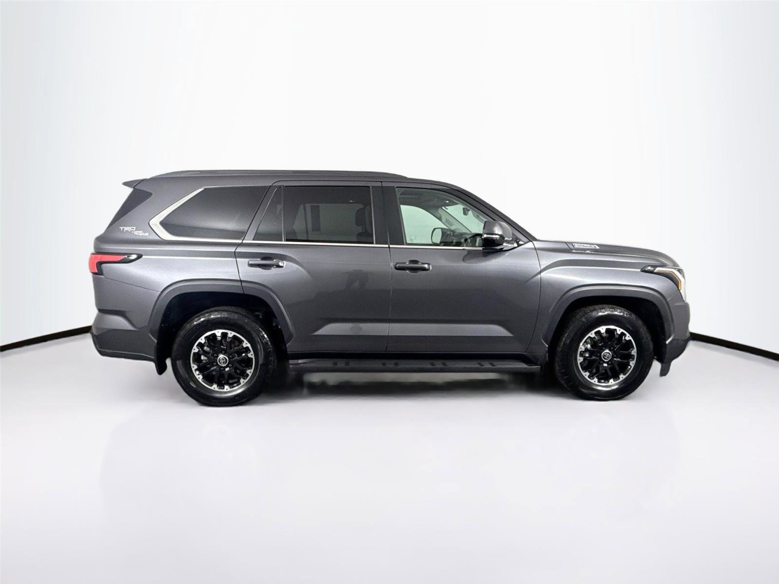 Certified 2024 Toyota Sequoia SR5 image 5