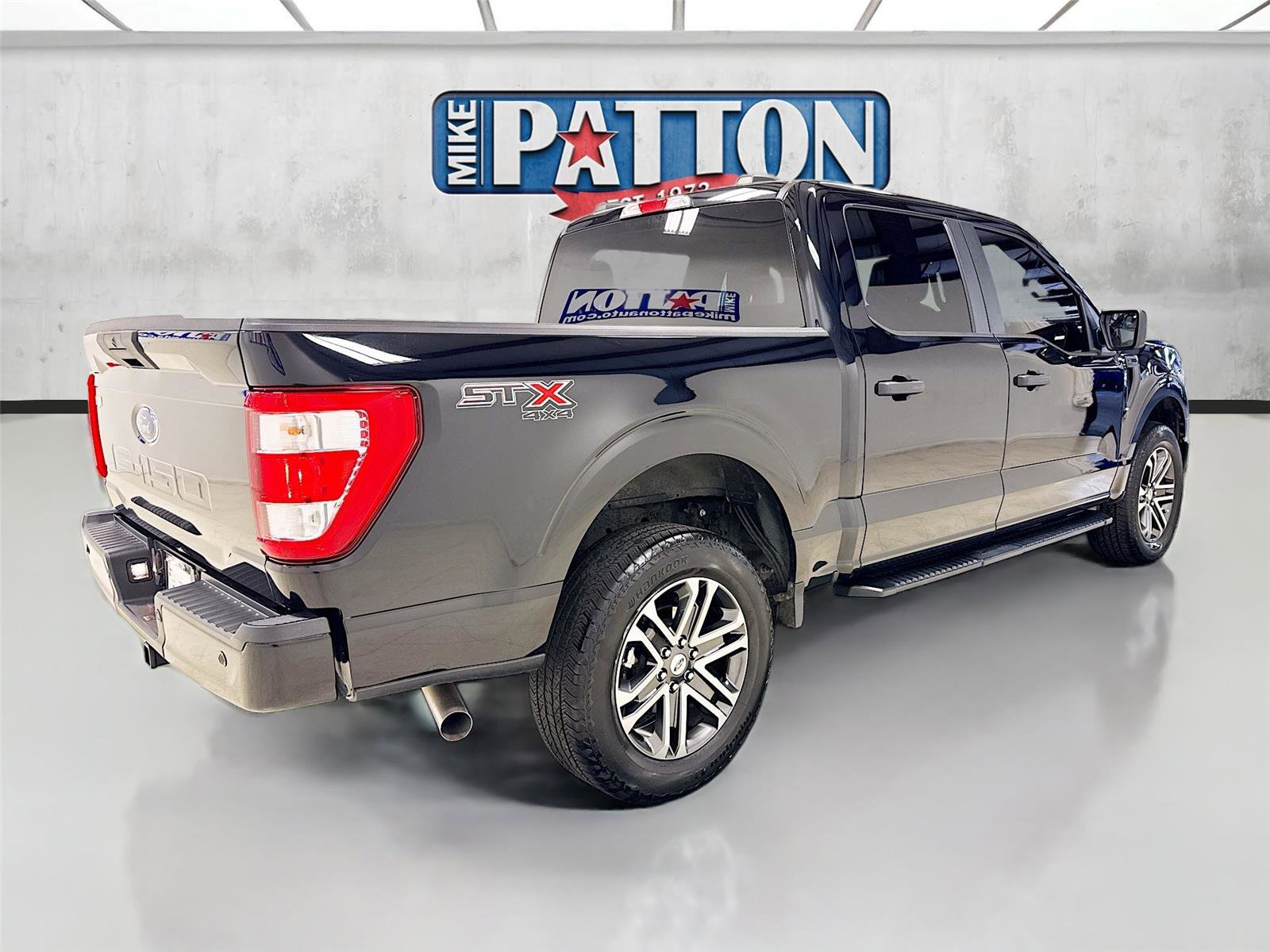 Used 2023 Ford F150 XL w/ STX Appearance Package image 7