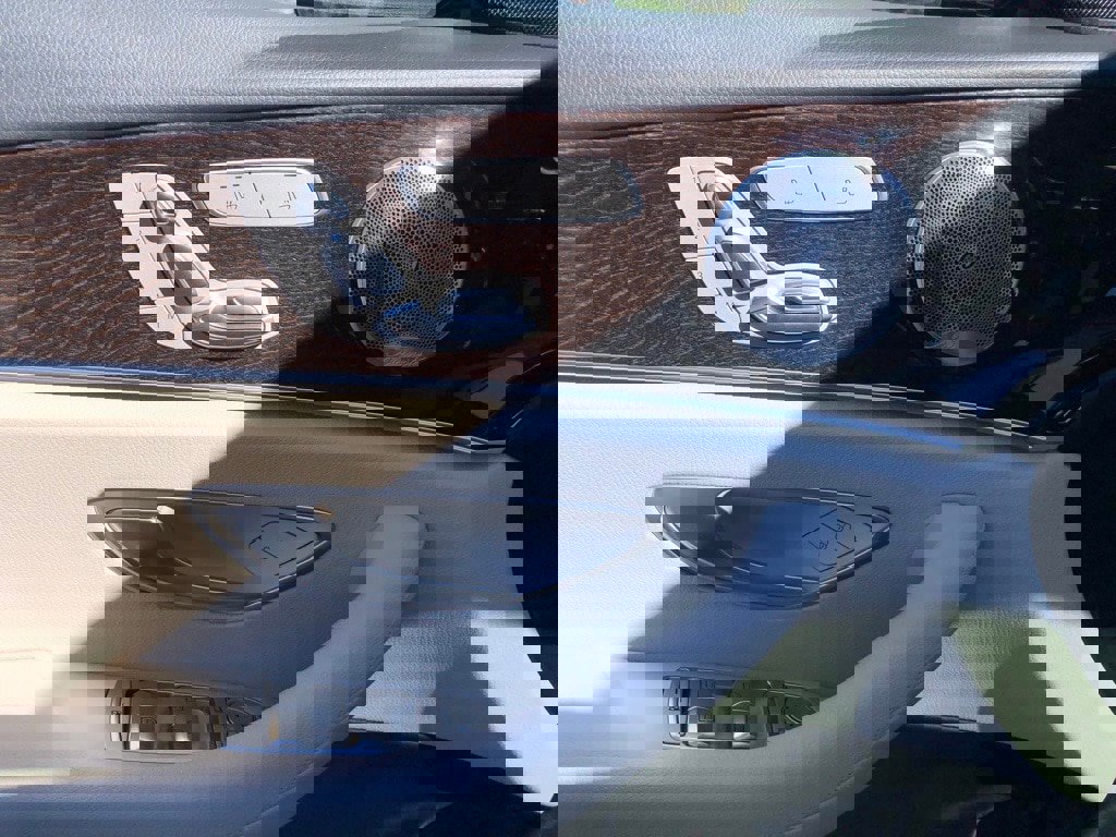 Certified 2020 Mercedes-Benz E 450 4MATIC Sedan image 12