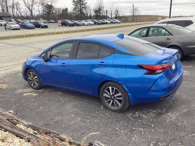 Used 2022 Nissan Versa SV FWD image 8