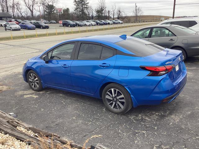 Used 2022 Nissan Versa SV image 8
