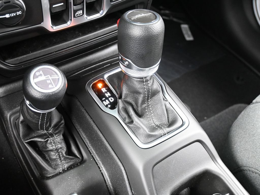 New 2026 Jeep Gladiator Sport AWD/4WD image 21