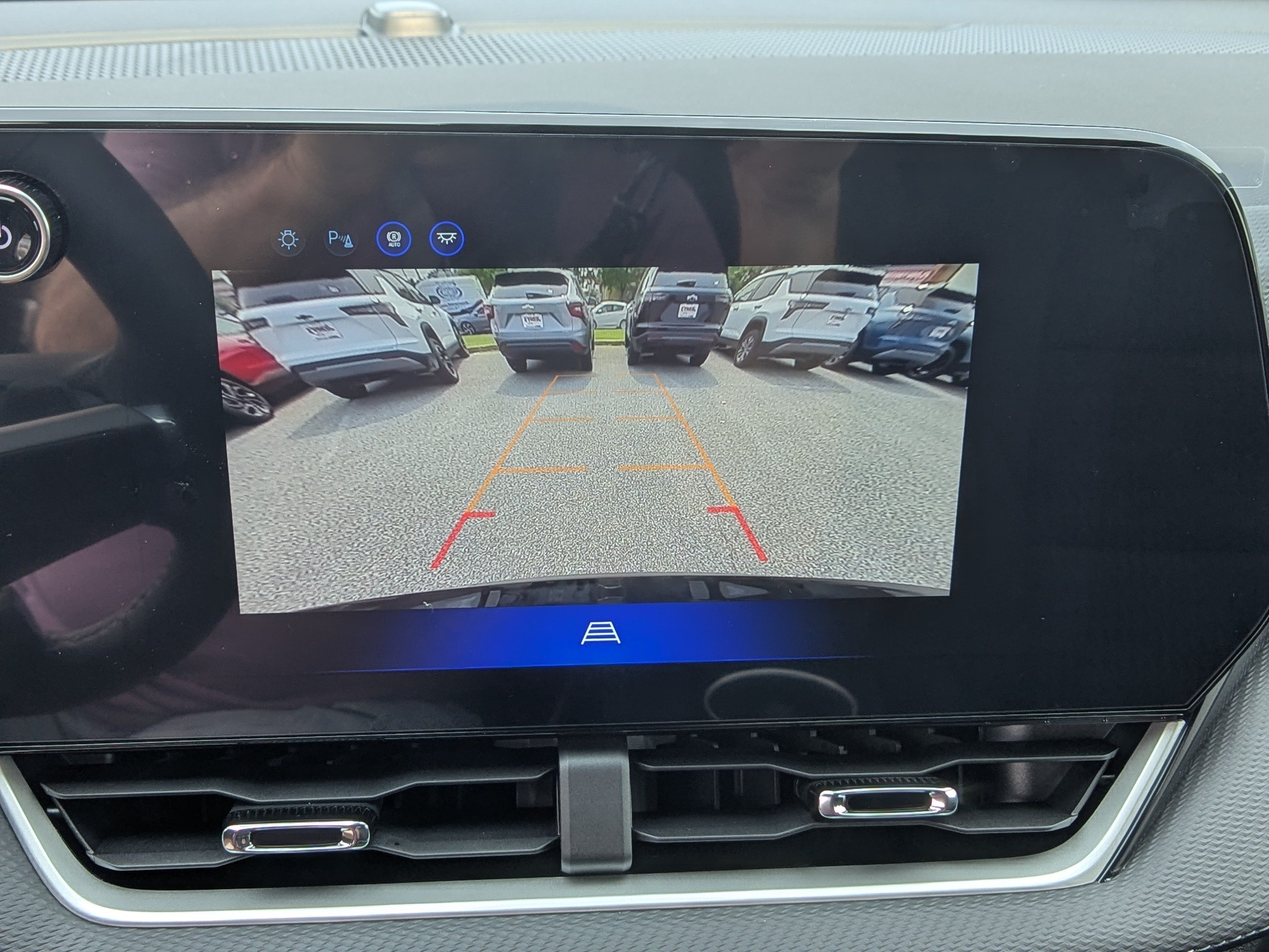 New 2027 Chevrolet Equinox LT FWD image 18