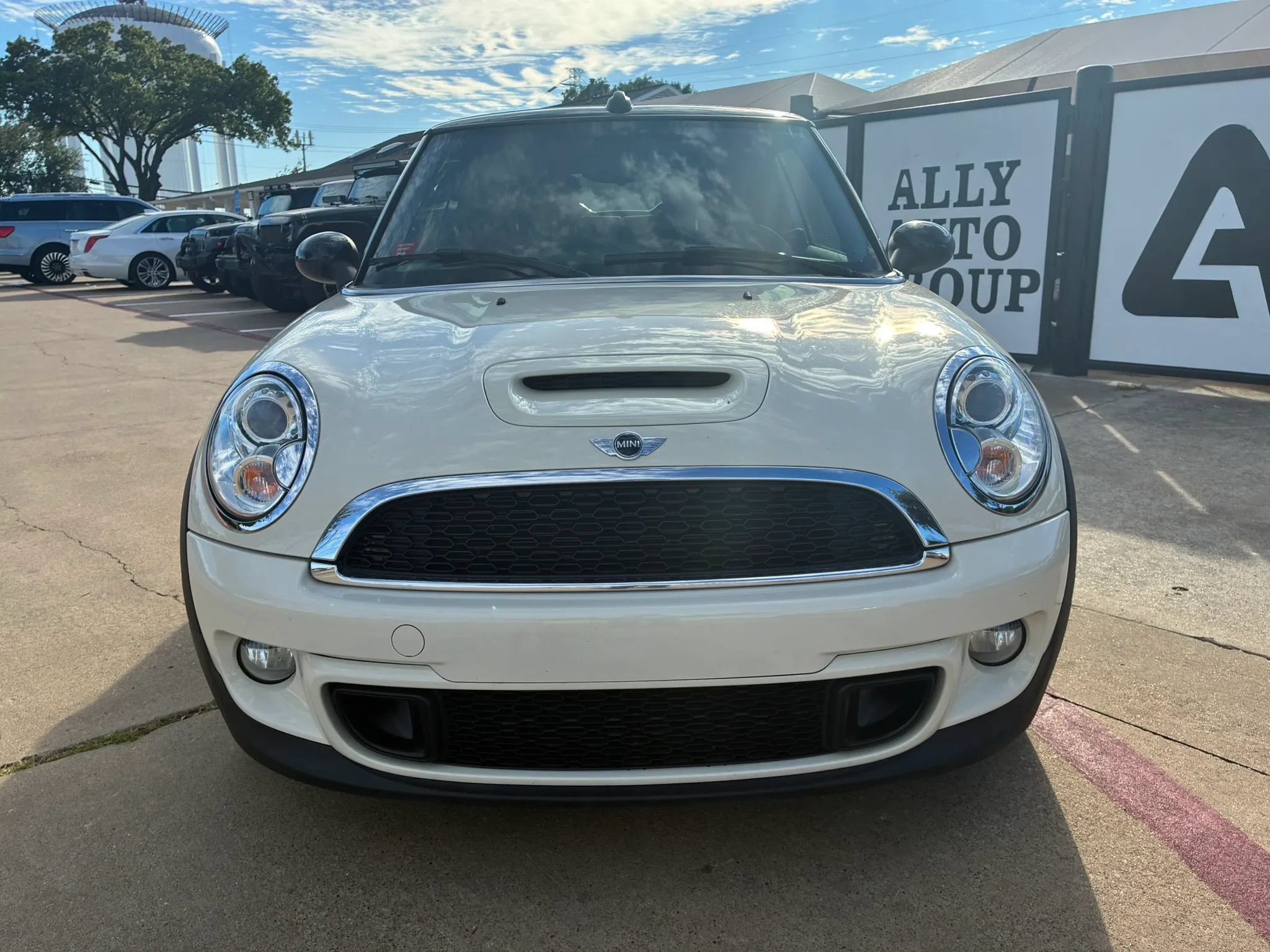 Used 2014 MINI Cooper S FWD image 2