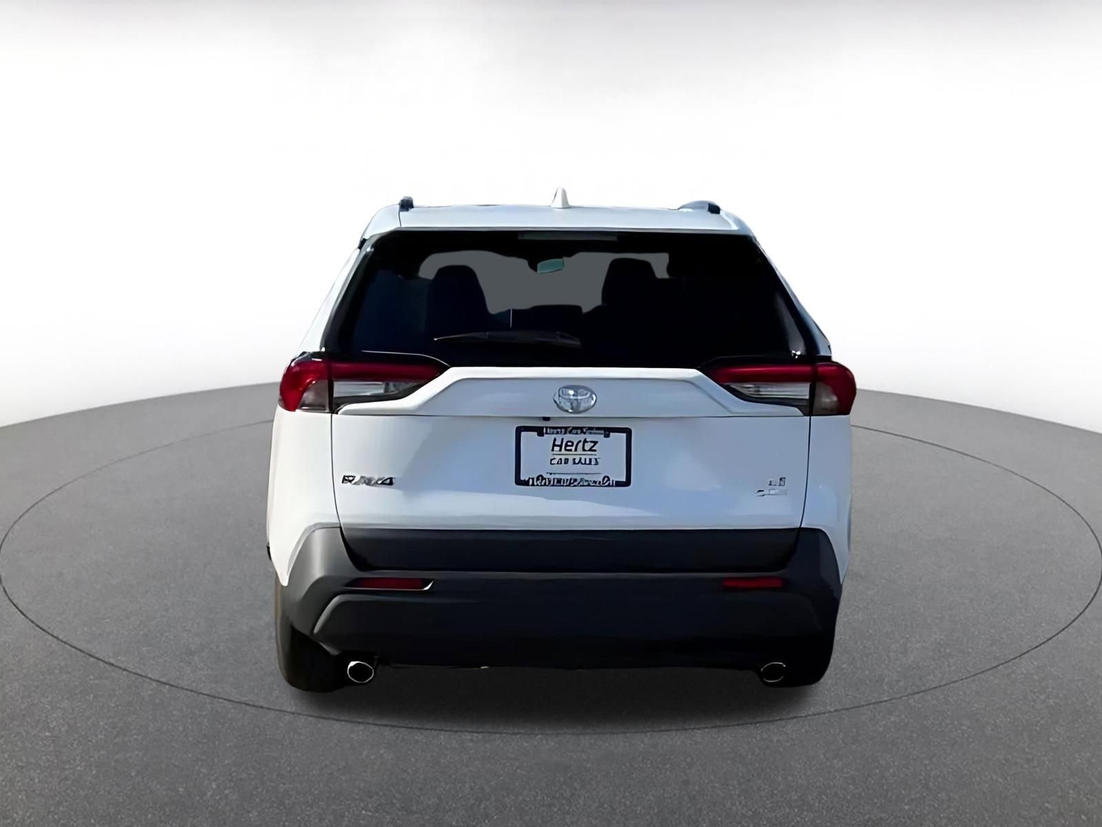 Used 2025 Toyota RAV4 LE image 12
