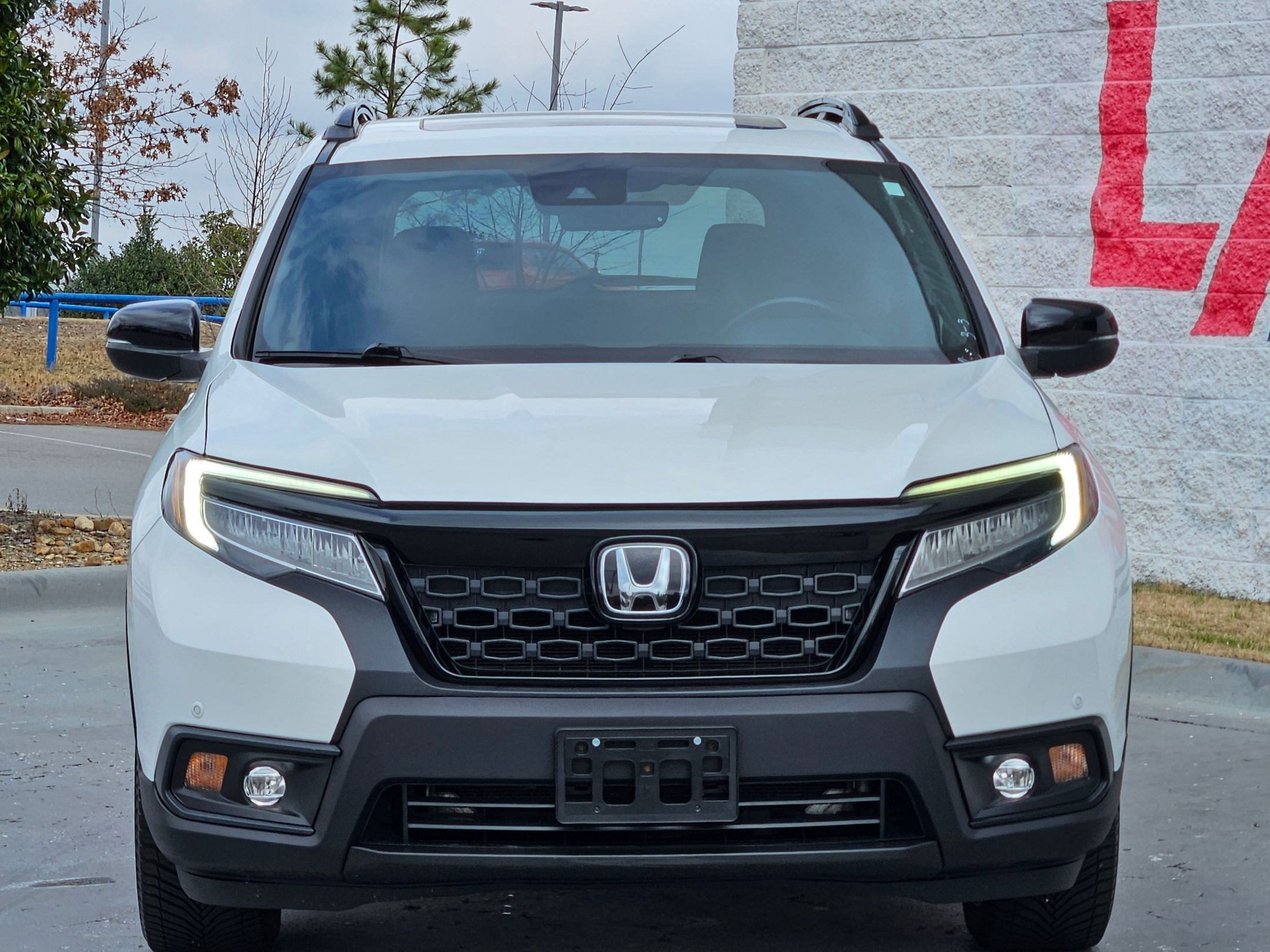 Used 2021 Honda Passport Touring image 2