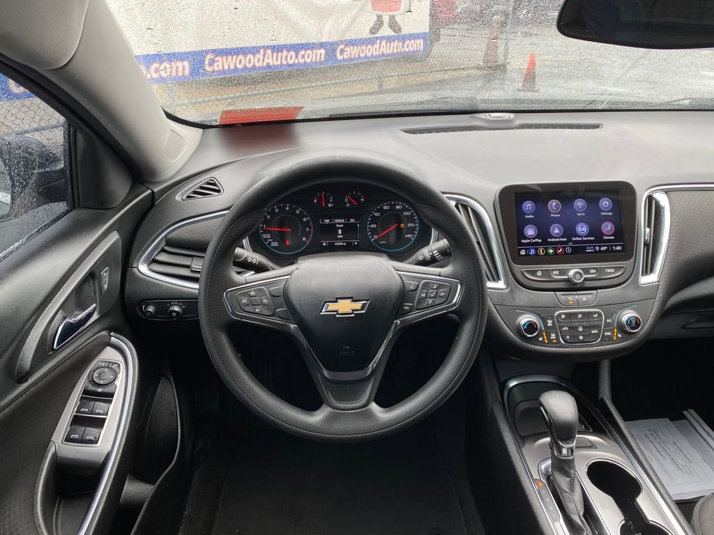 Used 2021 Chevrolet Malibu LT image 18