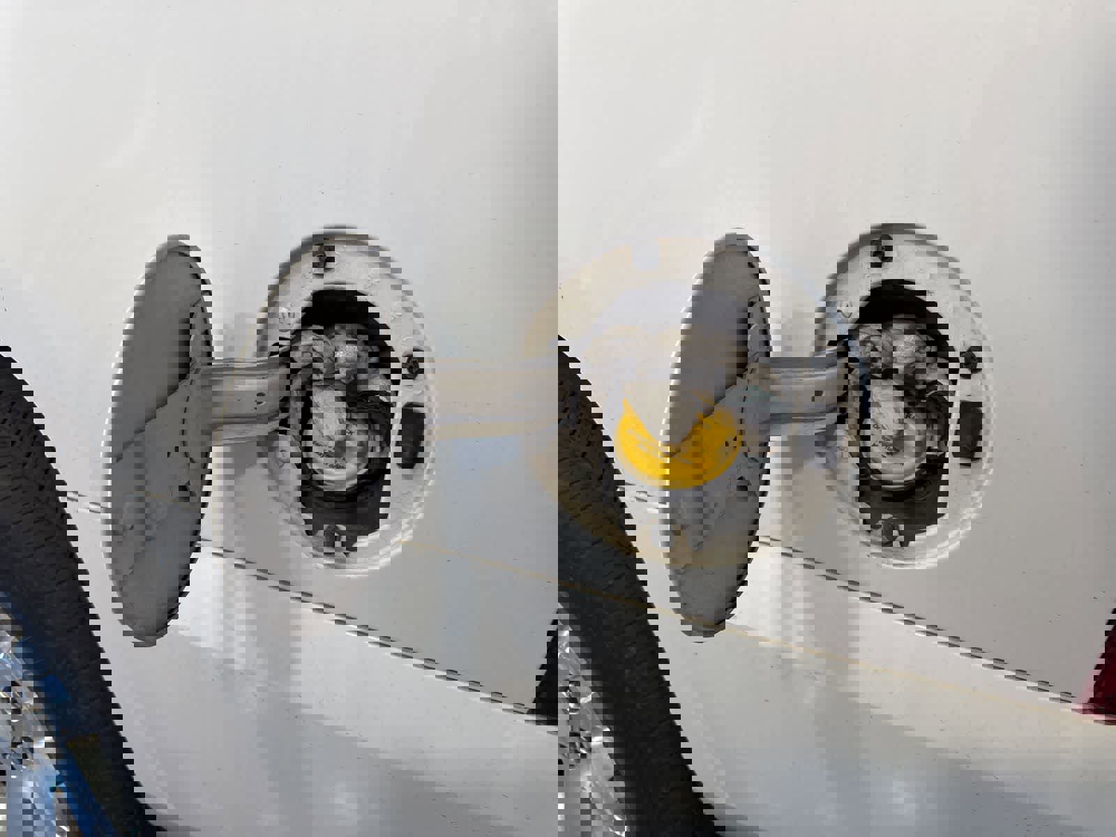 Used 2012 GMC Yukon XL SLT image 12