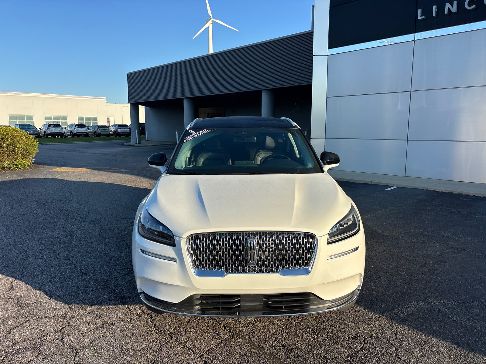 Certified 2022 Lincoln Corsair AWD w/ Premium Package image 2