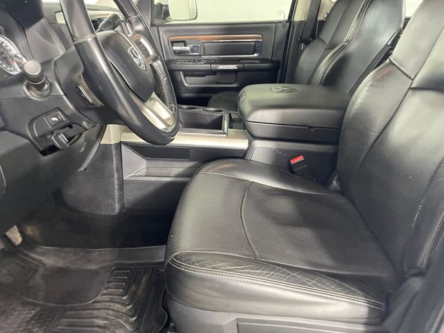 Used 2014 RAM 2500 Laramie w/ Convenience Group image 2