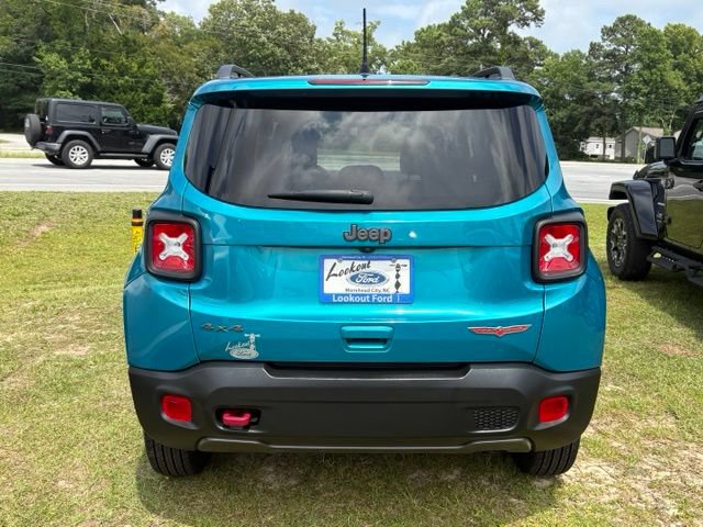 Used 2022 Jeep Renegade Trailhawk w/ Sun/Sound Group AWD/4WD image 4